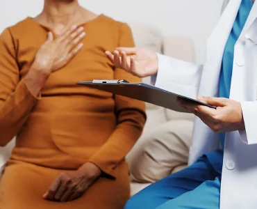 how-do-chronic-diseases-affect-cancer-treatment-1440x810